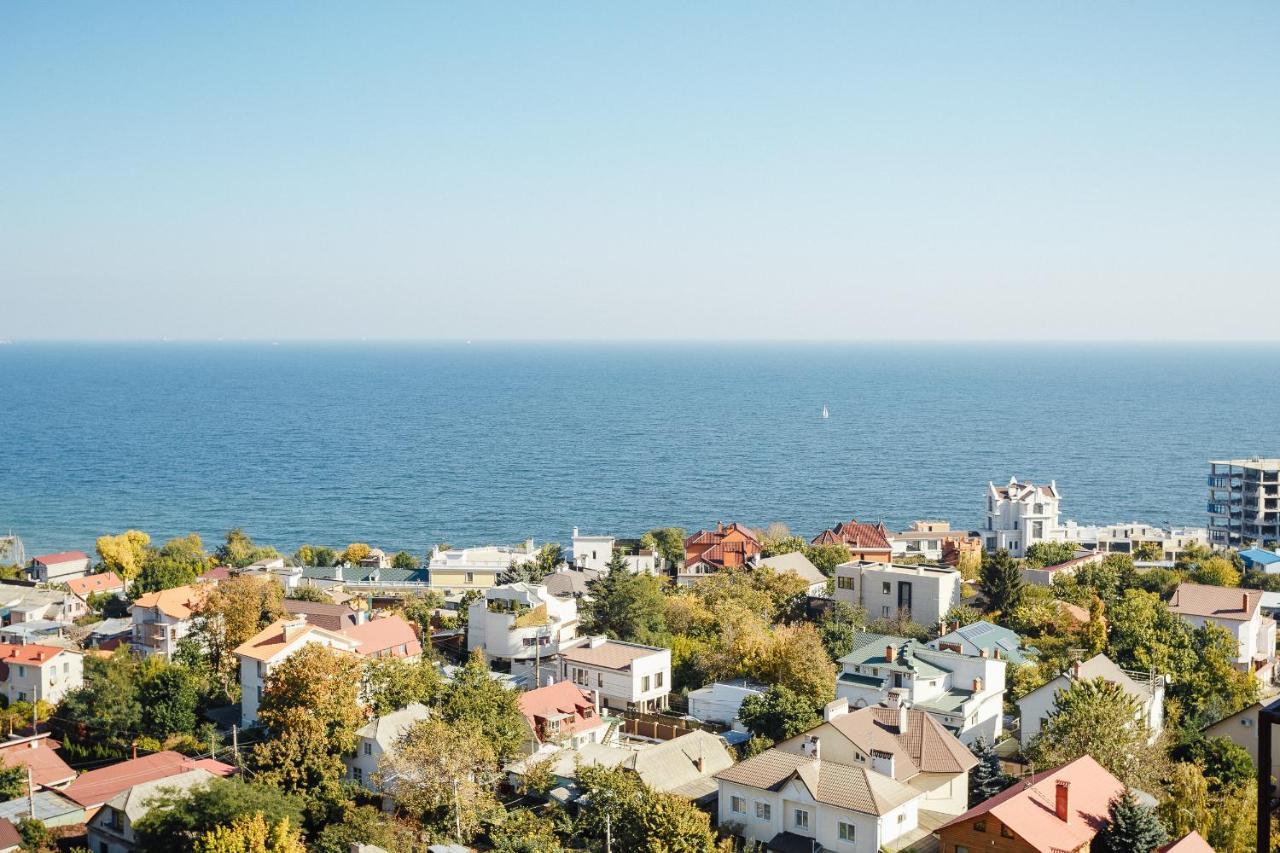 Sea & Sky Apartments Odessa Buitenkant foto